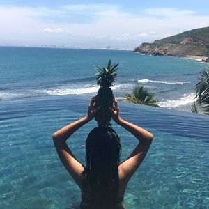 Meet your Posher, Angel